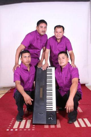 mi amigo julio cesar y su explosion musical de frontera tabasco 